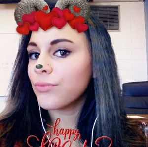 Meet your Posher, Cora